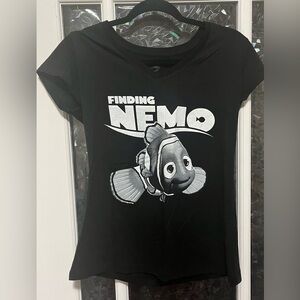 NWOT Disney Finding Nemo black graphic tee Size L